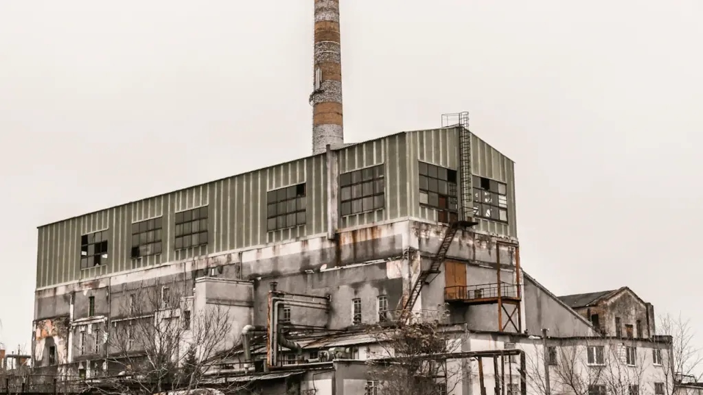 Narva Joala tehase ekstreemtuur: 18. juulil keldrist torni