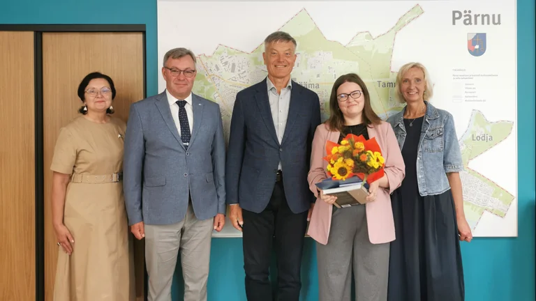 Pärnu õpilasteni jõuab uus õpetaja stipendiumi toel